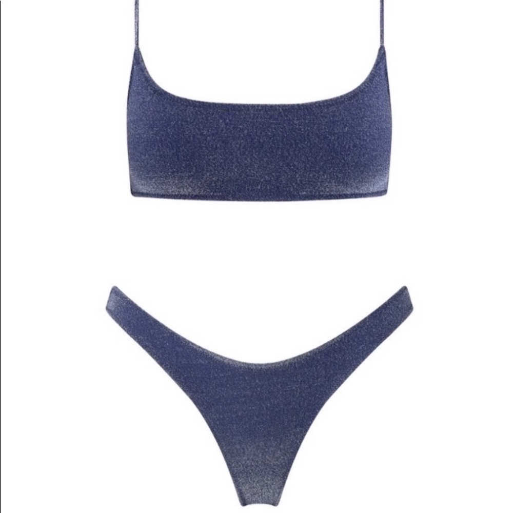 Triangl top and bottom